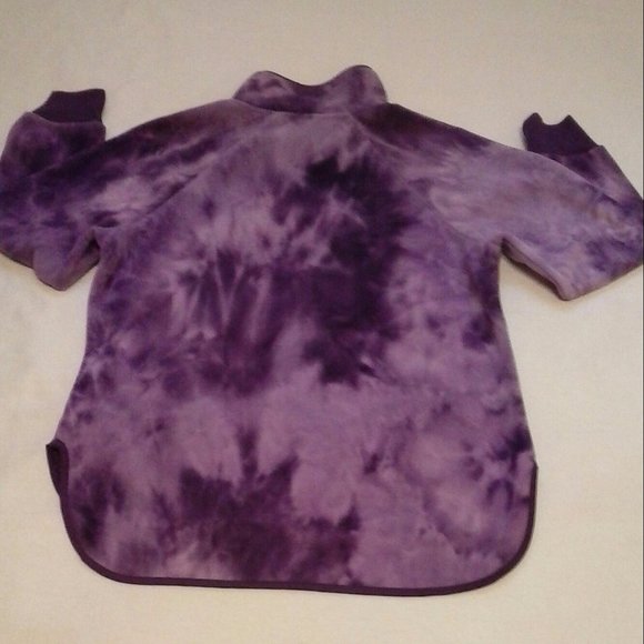 women Green Tea  Tie Dye Sweater - Picture 4 of 5